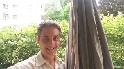 Dr Alexandre BOUKHORS, Dentiste à Viroflay