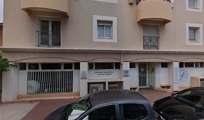 Dr Maxime Vuillemenot, Dentiste à Hyères