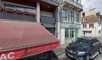 Aire Mendia (SCM), Dentiste à Pau