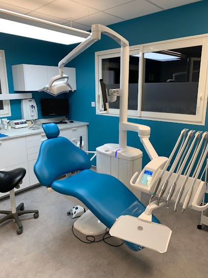 Guinard Kevin, Dentiste à Mours-Saint-Eusèbe