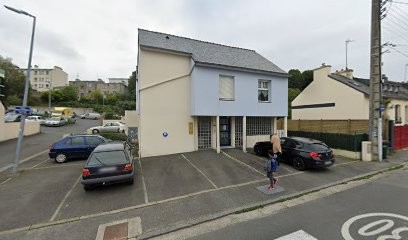 Doctor Daniel Lenué, Dentiste à Brest