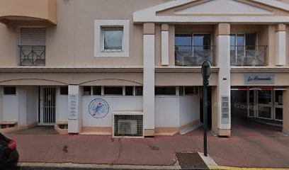 stephane lavigne, Dentiste à Hyères