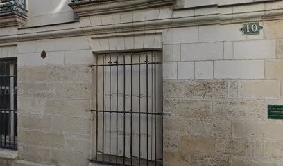 Tran Ba, Dentiste à Tours