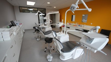 Centre Dentaire Mutualiste AÉSIO Santé, Dentiste à Clermont-Ferrand
