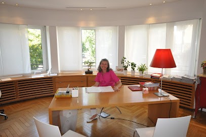 Docteur Valerie Nester Puymartin - Chirurgien dentiste, Dentiste à Strasbourg