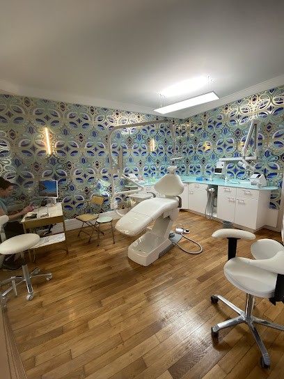 Dahan Lucile, Dentiste à Paris 16