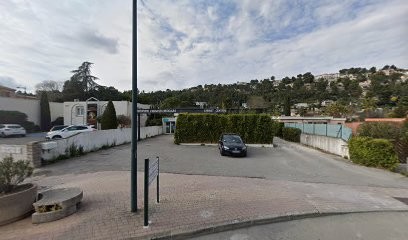 SCM Dentaire de Carnoux, Dentiste à Carnoux-en-Provence