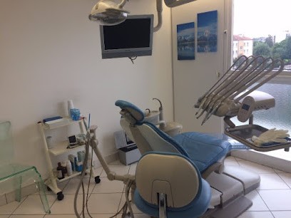 Berrebi Sacha, Dentiste à Viry-Châtillon