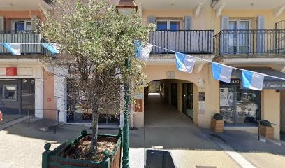 Volpei Daniel, Dentiste à Sainte-Maxime
