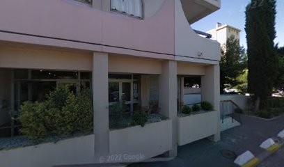 Lucchini Eve, Dentiste à Aubagne