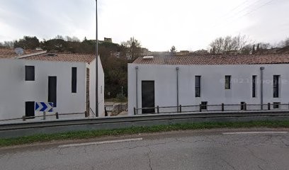 Cabinet dentaire TREGUIER, MULLOT, STEPHANOPOLI, AL AZAWI, et RAMUNDO, Dentiste à Fuveau