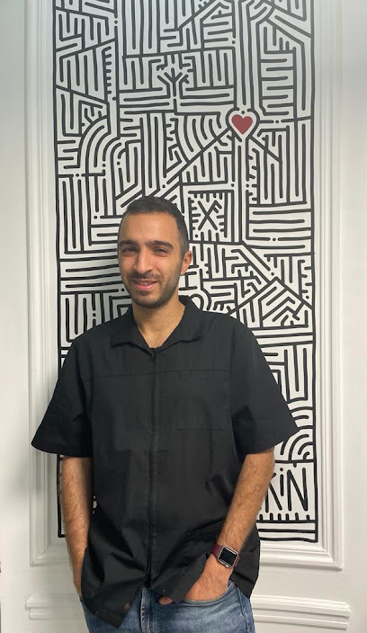 Dr Yassine Ben Miled - Chirurgien-Dentiste Dentiste à Paris 16
