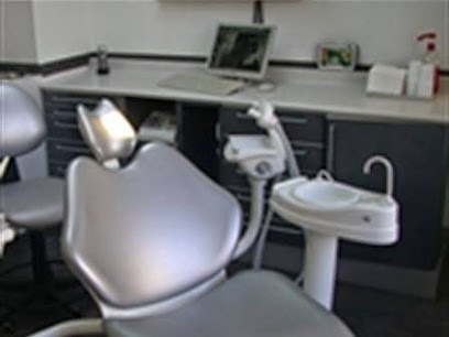 Dr. Michel Martin, Dentiste à Toulon