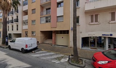 Carratala François, Dentiste à Hyères