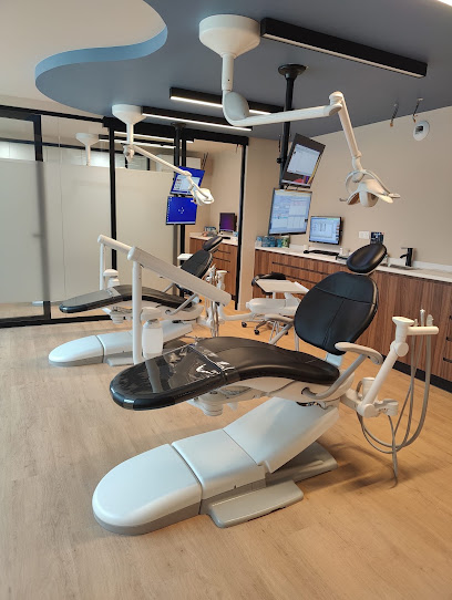 Dr Luca Mangiaracina - Orthodontie Dentiste à Gisors