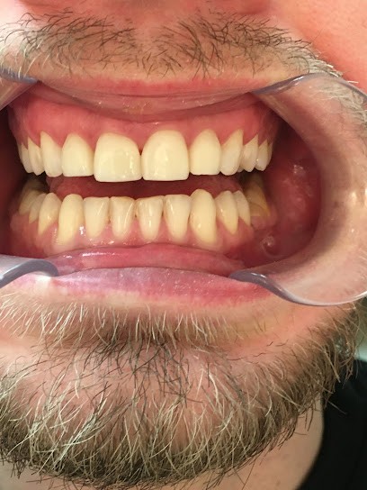 Dentiste Paris 8 - Docteur Yafa Marciano-Mamane, Dentiste à Paris 08