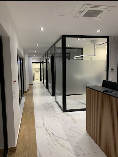 Sarah souffir, Dentiste à Bezons