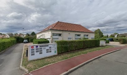 Paradis Aline, Dentiste à Plaisir