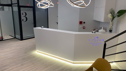 Dr. Véronique Benayoun, Dentiste à Châtillon