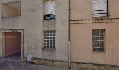 Vitrat Isabelle, Dentiste à Nîmes