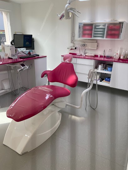 Dr Caroline Cochet, Dentiste à Bayecourt
