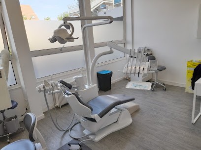 Dr LEVY Jonathan Chirurgien-Dentiste, Dentiste au Plessis-Belleville
