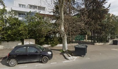 Sange Scm, Dentiste à Montpellier