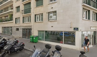 Docteur CLEMENCE CARRON, Dentiste à Paris 18