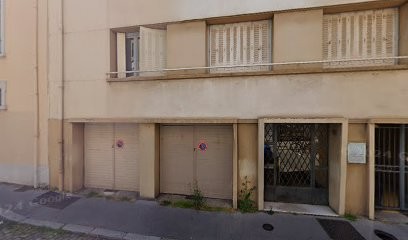 Farahat Brigitte, Dentiste à Lyon 04