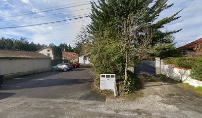 Dr GHERGHELEINIC Diana, Dentiste à Saint-Yrieix-sur-Charente