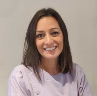 Dr Yahel BENGUIGUI-NIZARD, Dentiste à Saint-Mandé