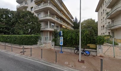 CABINET DENTAIRE TOURET Sydney / BENEJAM Céline / SOSTHE Anne-Laure, Dentiste à Nice