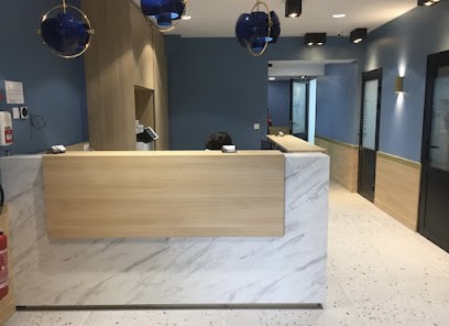 Dr Simon ABERGEL Implantologie - Esthétique Drancy, Dentiste à Drancy