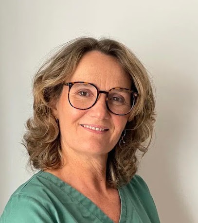 Docteur Remy Marie-Astrid, Dentiste à Paris 07