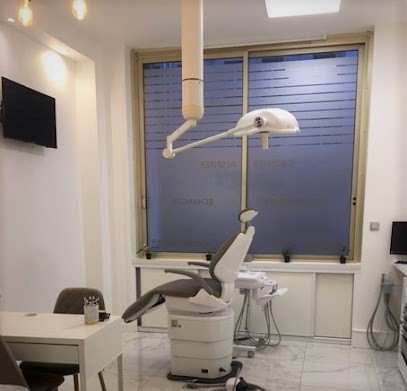 Dr Carine CTORZA - PEREZ, Dentiste à Paris 05