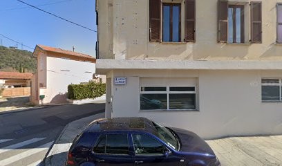 Dentistes Mathieu-Courdi-Clares, Dentiste à La Trinité