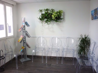 Dr Charlotte Ribeiro, Dentiste à Bègles