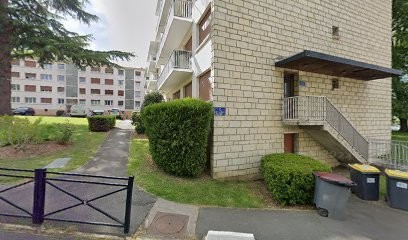 Hanras Marie, Dentiste à Évry