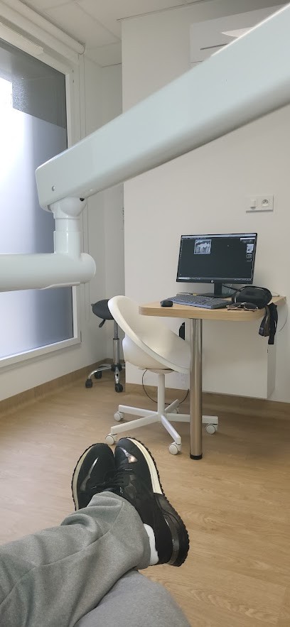 Dr Marie CASSARD-SHINODA - Chirurgie Dentiste, Dentiste à Nantes