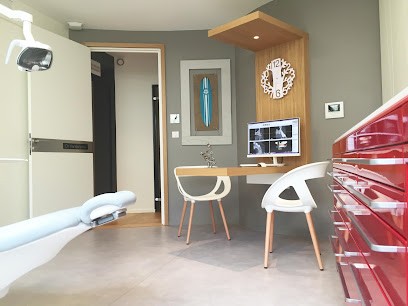 Dentist - Dr. Adrien Vandenplas - Dentiste Toulouse, Dentiste à Toulouse
