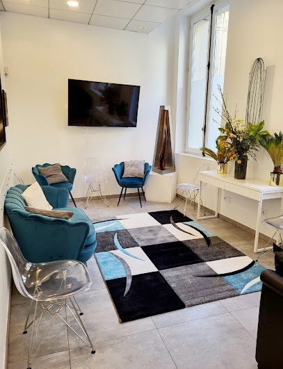 Dr JOLIVET FOUCART Alexandra, Dentiste à Paris 08