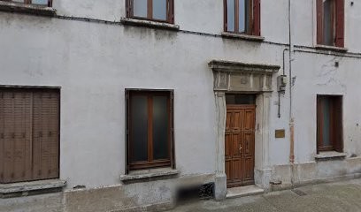 Zahouani Lydia, Dentiste à Saint-Vallier