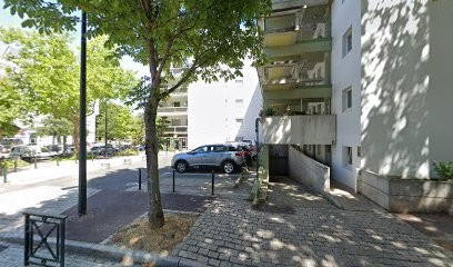 La Cité Scm, Dentiste au Plessis-Robinson