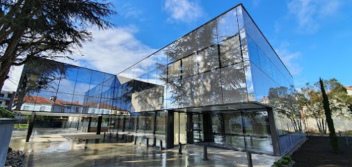 Docteur Audrey Senegas - Dentiste Tournefeuille, Dentiste à Tournefeuille