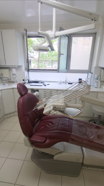 Dr Dan Balouka Dentiste à Boulogne-Billancourt