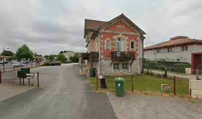 Dr BELLAUCQ Lois, Dentiste à Saint-Aubin-de-Médoc