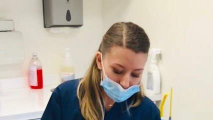 Dr Manon Cordat, Dentiste à Toulon