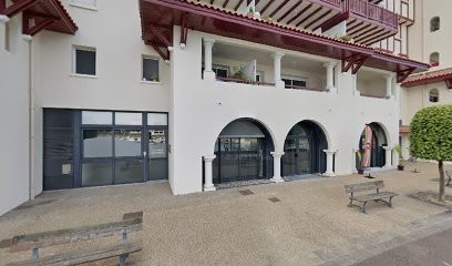 Mouras Mirentxu, Dentiste à Ciboure