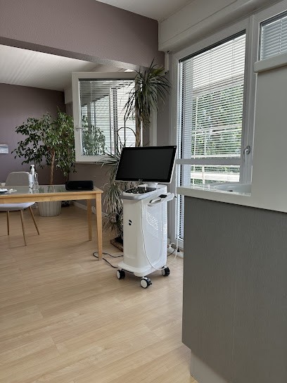 Marquis Sandra, Dentiste à Metz