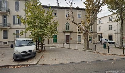 Francisco Laure, Dentiste à Nîmes